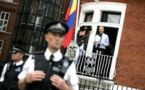 À Londres, l'Équateur offre un frigo à Julian Assange