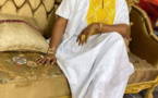 L'animatrice Adja Astou toute sublime dans son boubou bazin bien garni !