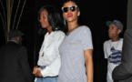 Rihanna, un si mini rikiki T-Shirt