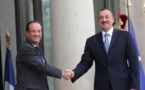 Hollande reçoit discrètement les dictateurs