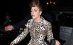 Lady Gaga sur la scène du Stade de France