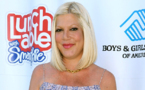 Tori Spelling est enfin sortie de l’hôpital