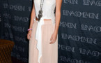 Selena Gomez s’offre un tatouage dans le cou