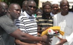 Ibrahima Sall, ministre de l'éducation nationale lors de sa visite à l'école primaire de l'Unité 3 des Parcelles Aissainies
