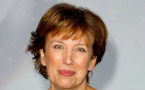 Roselyne Bachelot se sent « un peu p*te » avec des talons