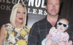 Tori Spelling montre son bébé
