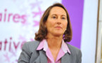 Ségolène Royal défend François Hollande, traité « d’imbécile » par Karl Lagerfeld