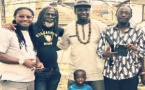 Tiken Jah Fakoly et Didier Awadi  aux présidents accros :  « Quitte le pouvoir !», un message fort accompagné d'une très belle musique