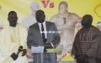 Aziz Ndiaye au milieu de Boub's et Malick Thiandoum