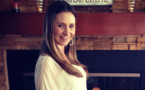 Les photos de Beverley Mitchell enceinte (7 à la maison)