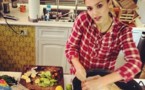 Jessica Alba triche sur sa silhouette
