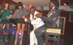 Mbaye Dièye Faye tourne un nouveau clip avec de belles nymphes 