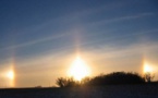 Incroyable mais vrai : Trois soleils apparaissent, un étrange phénomène météo observé dans le ciel de la Chine