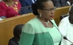 Assemblée Nationale: Quand le « Garouwalé » d’un député énerve l’honorable Mame Diarra Fam