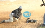 Chute spectaculaire du cameraman qui suivait Balla Gaye 2 au stade Demba Diop
