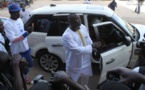 Pare-brise du véhicule de Modou Lô cassé