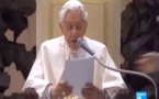 Première apparition publique de Pape Benoit XVI depuis l'annonce de sa démission