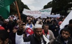 15 000 manifestants à Tunis pour maintenir le parti Ennahda au pouvoir