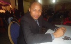 L'animateur Djibson de Love fm en mode classe 