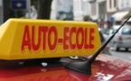 Les moniteurs et employeurs des auto-écoles menacent les autorités