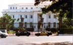 Macky interdit les manifestations aux alentours du palais