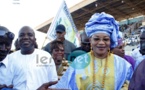 [Photos] Aïda Mbodj honorée par Assane Ndiaye