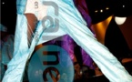 Le danseur Amady: son pantalon lui joue un mauvais tour