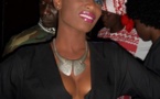 Le mannequin Katoucha Diop avec son joli coffre!