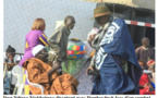 Lambi demb : Le micro central :  Des laudateurs ont dénaturé la profession