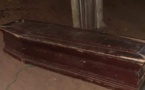 Touba : Voici le cercueil vide, abandonné en pleine nuit, qui crée la psychose (Photo)