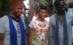 Les chanteurs Wasis Diop et Imany en compagnie de leur Producteur Malick Ndiaye du label Think Zik