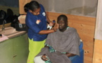 Une maquilleuse de la 2stv aux soins du promoteur Aziz Ndiaye
