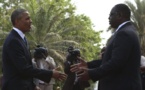 Au moment où Macky et Obama palaient d'homosexualité: Deux élèves, homos, surpris en plein débats sur la plage de Mermoz
