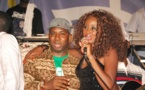 Queen Biz dans les bras de Moustapha Guirassy