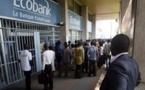 Ziguinchor : Les étudiants bloquent tout accès aux bureaux de Ecobank