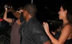 Vidéo: Kanye West s’en prend violemment à un paparazzi