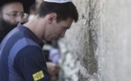 Le Quadruple ballon d’or Messi au mur des Lamentations
