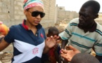 Video - Viviane et son producteur rendent visite aux "talibés"