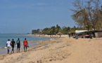 Acte contre-nature: Deux hommes mariés, surpris en pleins ébats sexuels sur la plage avec une dizaine de préservatifs