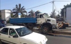 Poste de Thiaroye: Collision entre un camion et un Peugeot, un bouchon infernal s'en suit