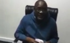 VIDEO/ Dans un style décontracté: EL Hadji Malick Mbaye, DG Anamo brave la pluie pour se rendre au bureau