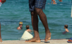 Les pieds bizarres de Lebron James, basketteur le mieux payé en 2013 … Regardez