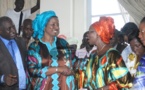 PHOTOS: Passation service ministère famille: Mariama Sarr boude son fauteuil qui se casse, le marabout d’Anta Sarr débarque avec des…gris-gris