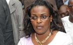 Shopping de luxe de la Première Dame du Sénégal à New York: Marième Faye fait ses emplettes chez le couturier Christian Dior. 2 Millions CFA pour un sac a main !