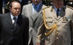 Algérie: les services secrets préparaient un coup d’état contre Bouteflikha