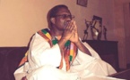 Serigne Modou Kara en pleine concentration