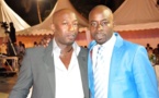DJ Boub's pose avec son fidèle ami, DJ Sidate