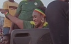 La caravane de l'actrice Adja, après le sacre des "Lions" en images !  (Vidéos)