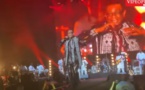 Paris Bercy : Youssou Ndour, en super forme, a ravi le grand public de la salle Accor Arena