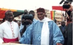 Le Cardinal Adrien Sarr devant Wade : "Le dialogue est la seule condition pour l’instauration de la paix au Sénégal"